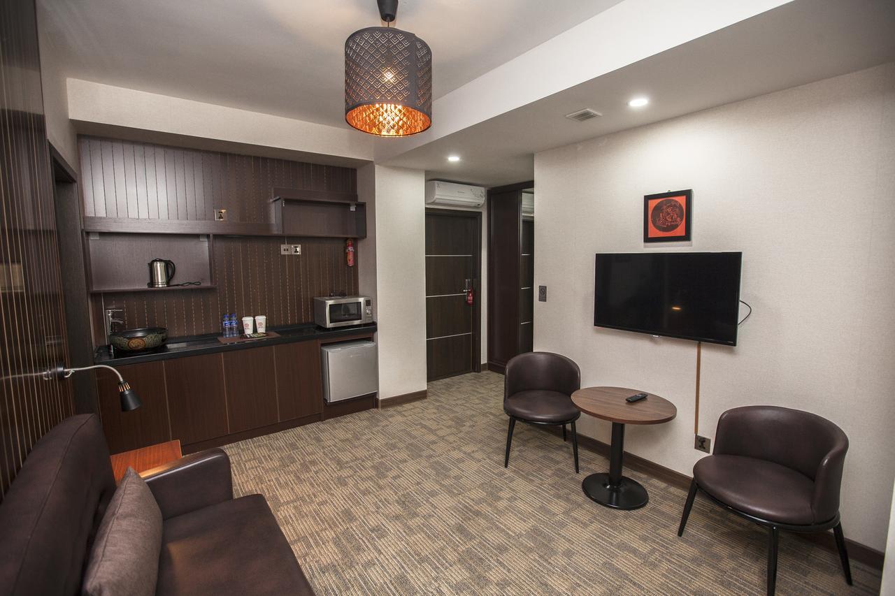 אולן בטור Ub Inn Hotel מראה חיצוני תמונה